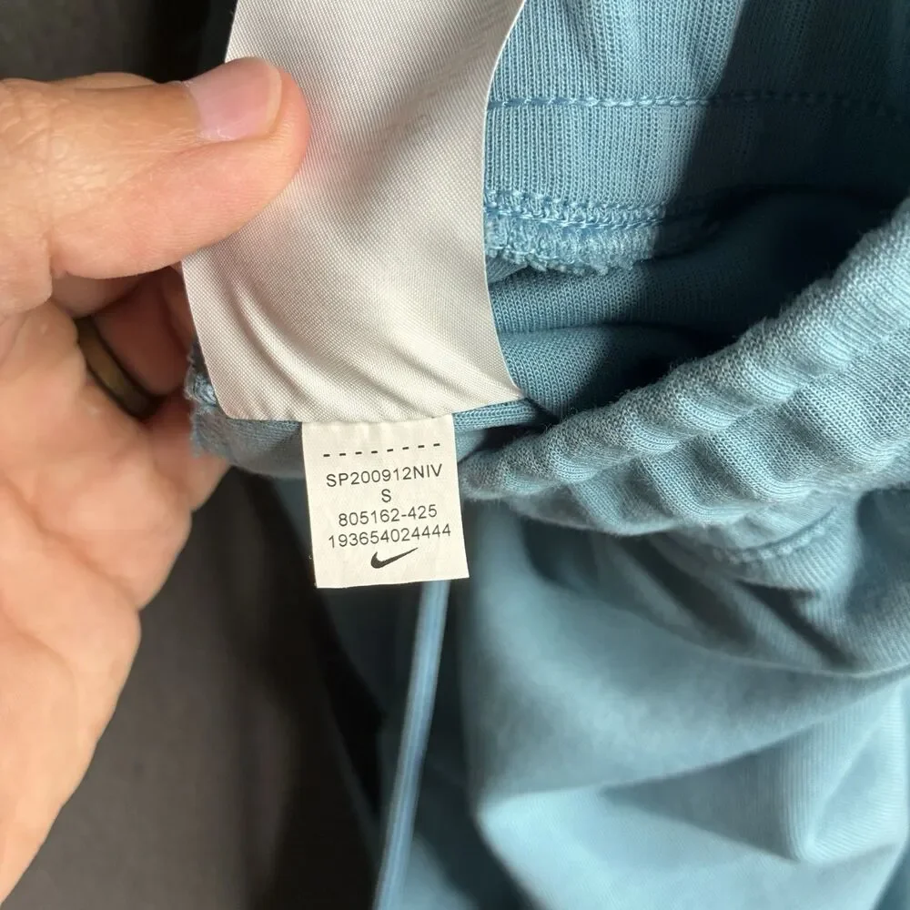 Nike tech fleece